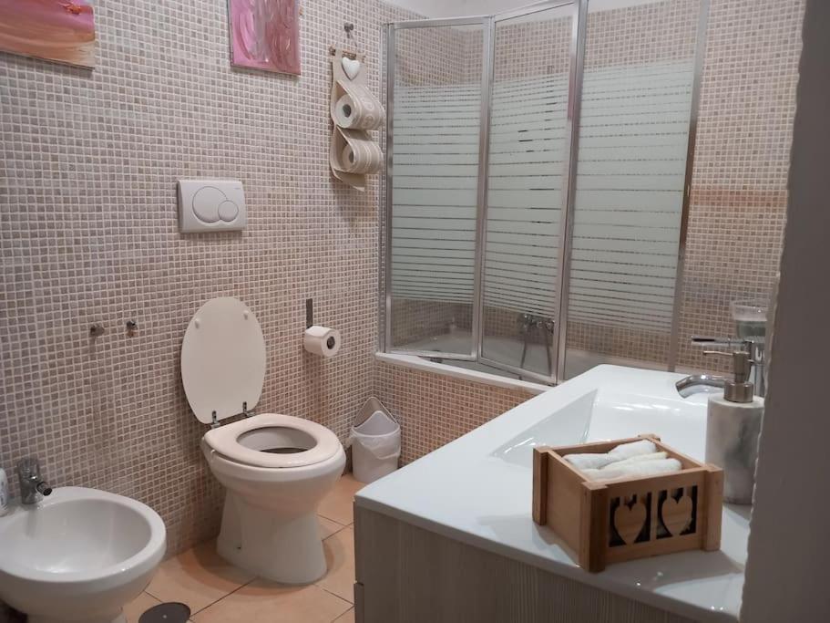 Apartmán Domus Acquedotto Řím Exteriér fotografie